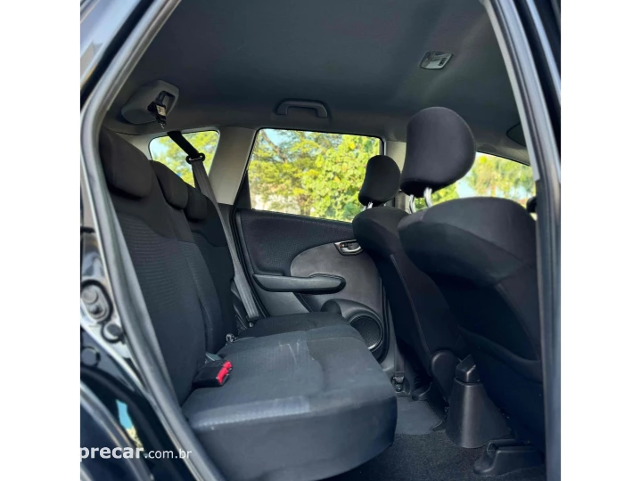 FIT 1.4 LX 16V FLEX 4P AUTOMÁTICO