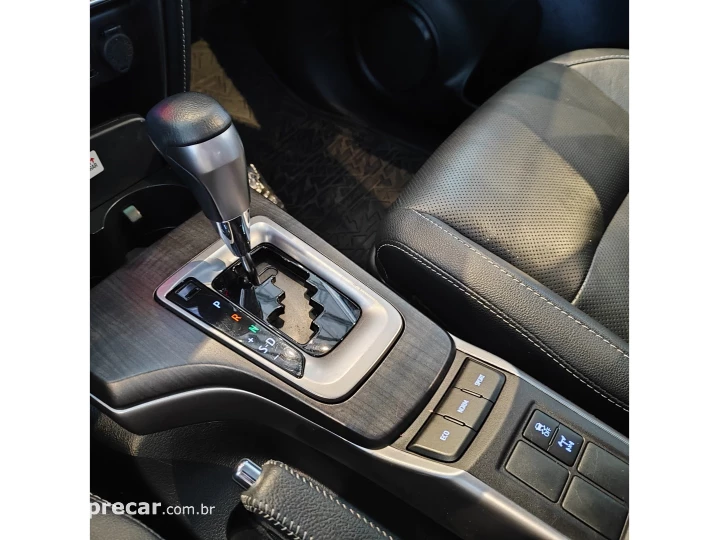 HILUX SW4 2.8 D-4D TURBO DIESEL SRX 7L 4X4 AUTOMÁTICO