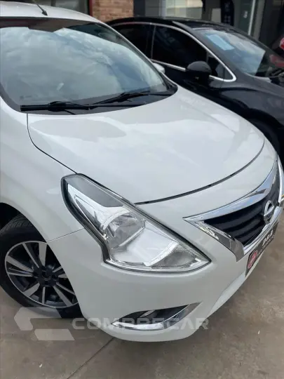 VERSA 1.6 16V Unique