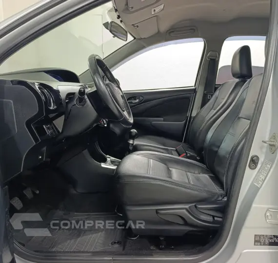 ETIOS 1.5 Platinum Sedan 16V