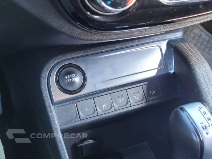 CAPTUR Iconic 1.3 TB 16V Flex 5p Aut.