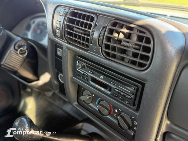 S10 Pick-Up Exec. 2.8 4x4 CD TB Int.Dies