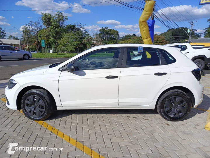 Polo Track 1.0 Flex 12V 5p