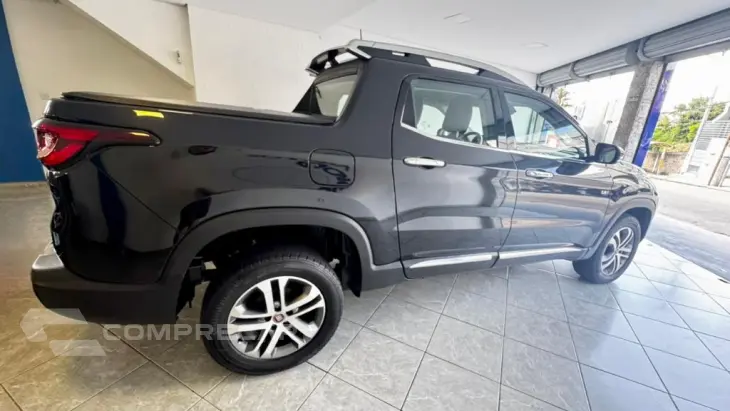 Toro Volcano 2.4 16V Flex Aut.