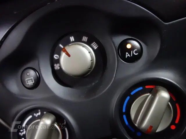 VERSA - 1.0 12V 4P MANUAL