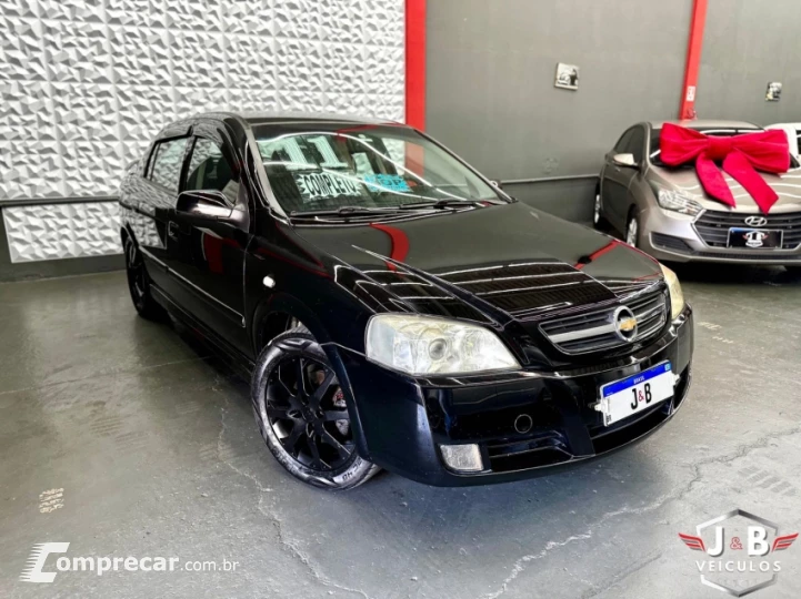 ASTRA 2.0 MPFI Advantage 8V