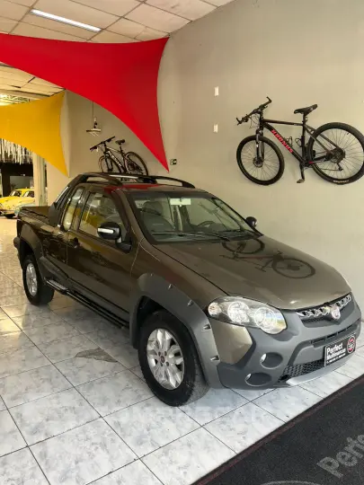 STRADA 1.8 MPI Adventure CS 8V