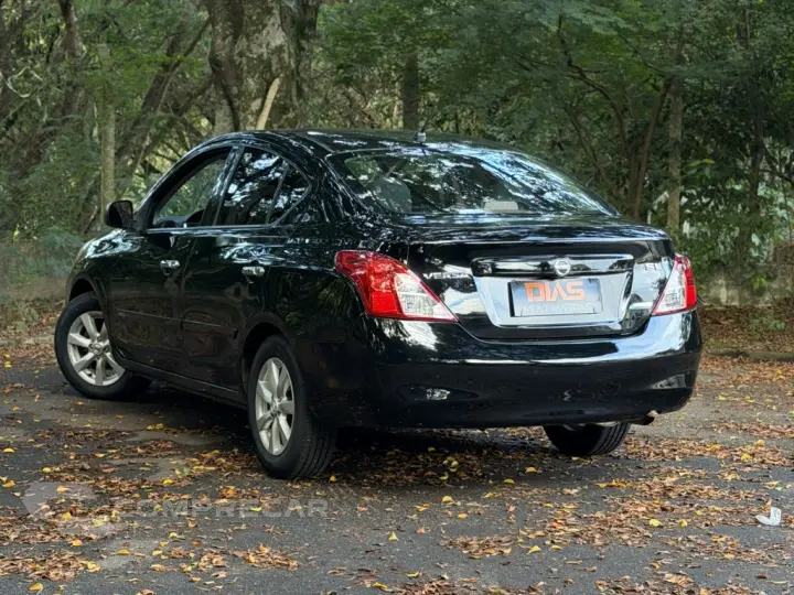 VERSA 1.6 S 16V FLEX 4P MANUAL