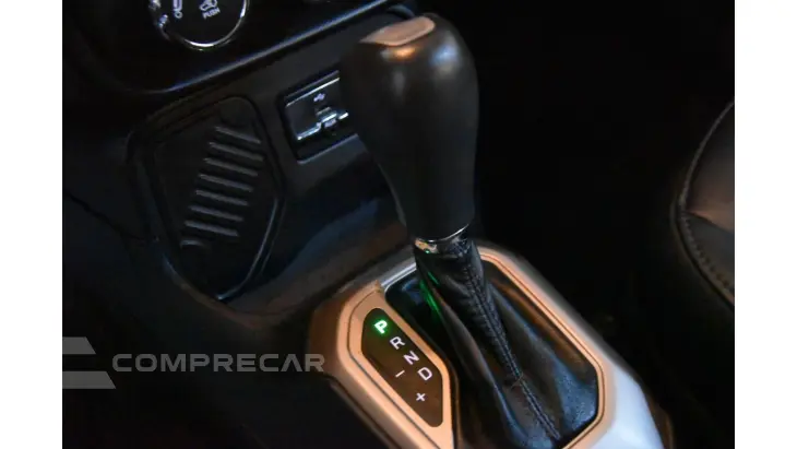 RENEGADE - 1.8 16V SPORT 4P AUTOMÁTICO