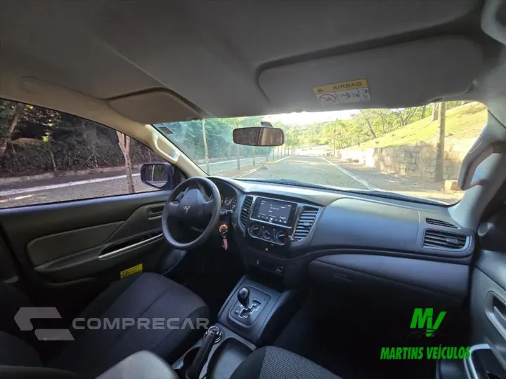 L200 TRITON 2.4 16V TURBO DIESEL OUTDOOR GLS CD 4