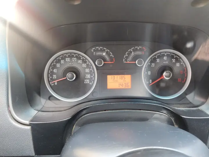 STRADA 1.6 MPI Trekking CE 16V