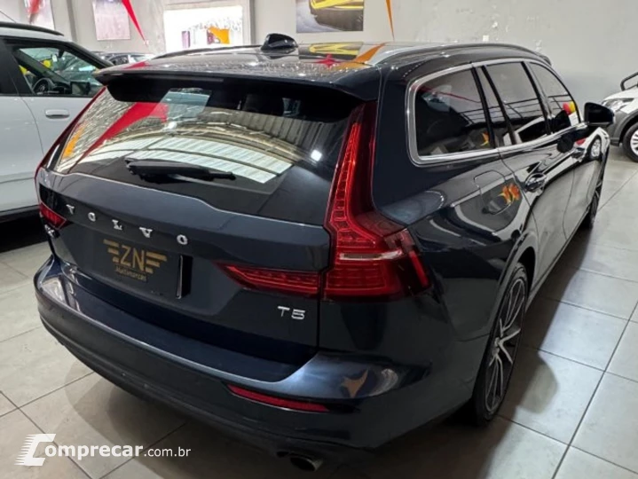 V60 2.0 T5 GASOLINA MOMENTUM GEARTRONIC