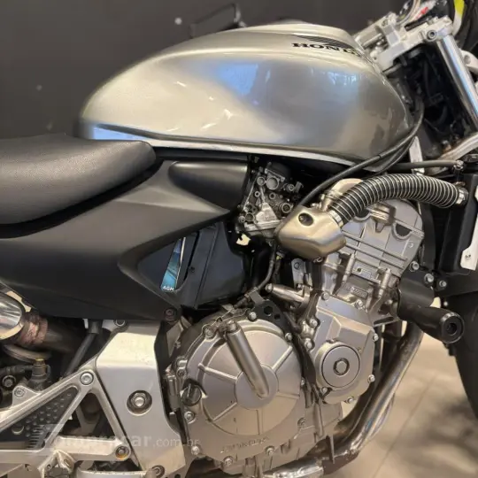 CB 600F HORNET