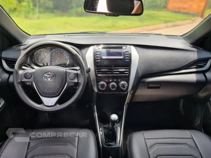 YARIS 1.3 16V FLEX XL MANUAL