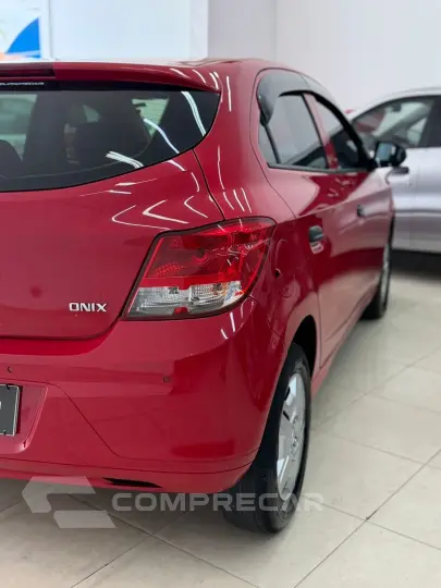 ONIX HATCH LS 1.0 8V FlexPower 5p Mec.