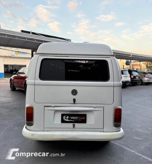 KOMBI 1.6 MI STD Lotação 8V