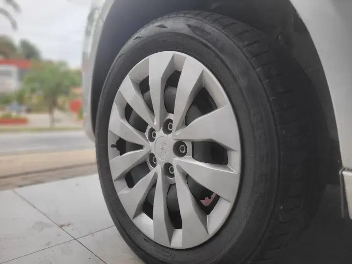 Fox 1.0 Mi Total Flex 8V 5p