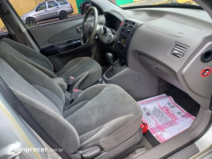 TUCSON 2.0 MPFI GLS 16V 143cv 2WD