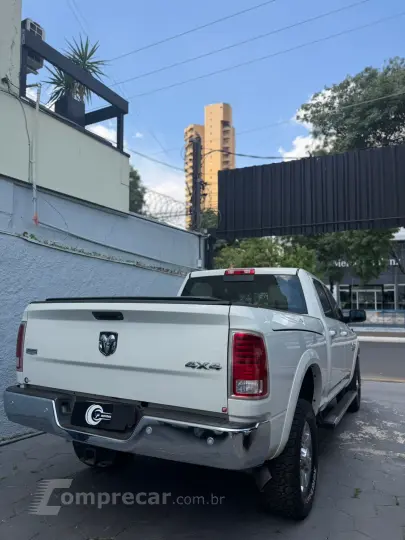 2500 6.7 I6 Turbo Laramie CD 4X4