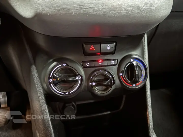 208 1.5 ACTIVE 8V FLEX 4P MANUAL