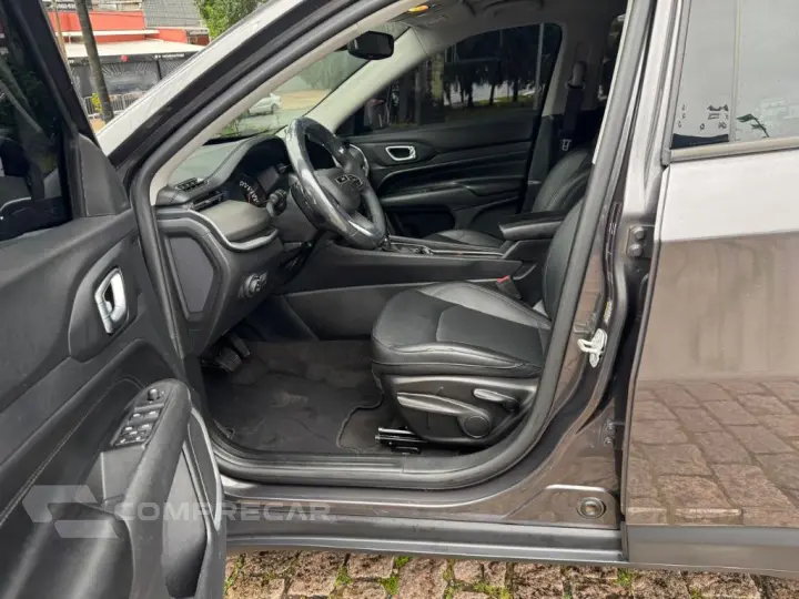 COMPASS LONG. T270 1.3 TB 4x2 Flex Aut.