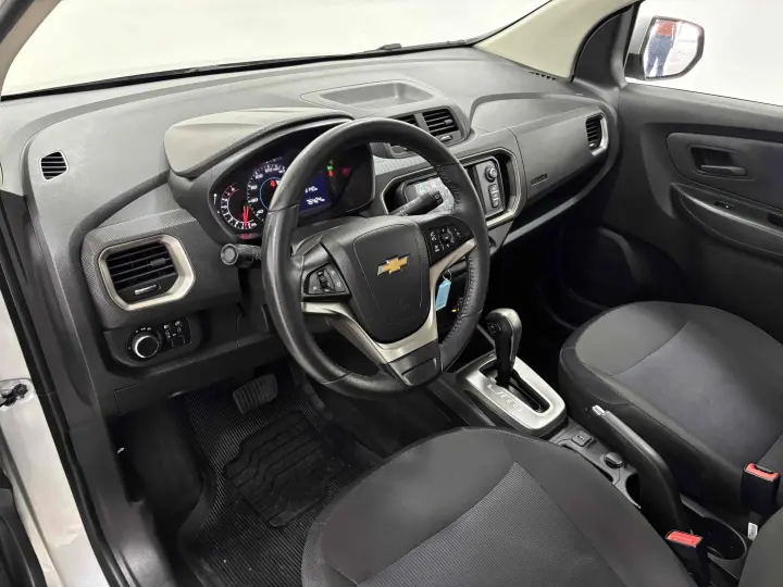 SPIN 1.8 LT 8V FLEX 4P AUTOMÁTICO