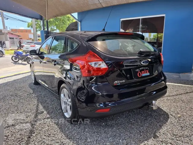 FOCUS HATCH - 1.6 SE 16V 4P MANUAL