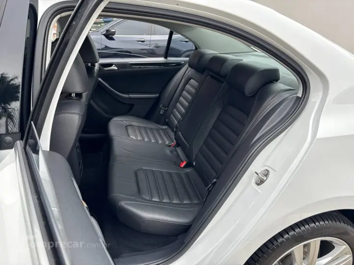 JETTA Highline 2.0 TSI 16V 4p Tiptronic