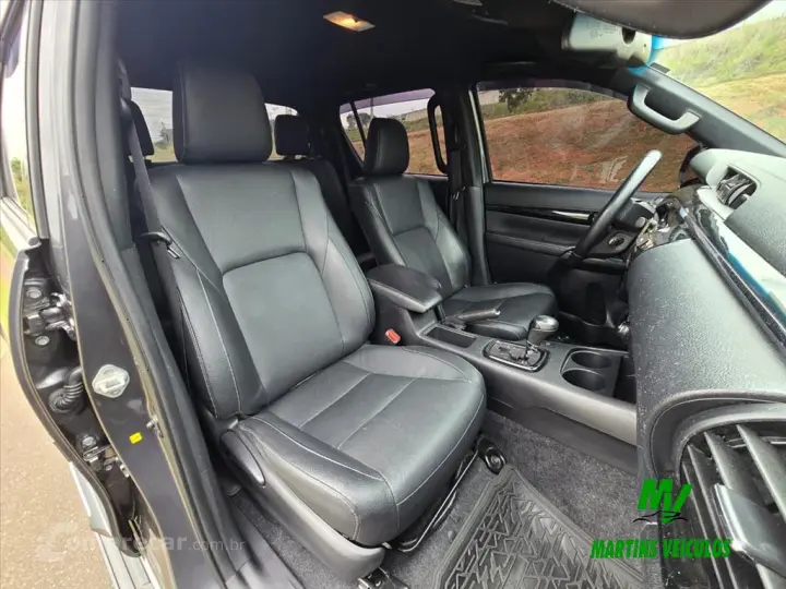 HILUX 2.8 SRX 4X4 CD 16V DIESEL 4P AUTOMÁTICO