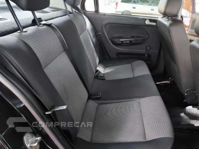 VOYAGE - 1.6 MI 8V 4P MANUAL