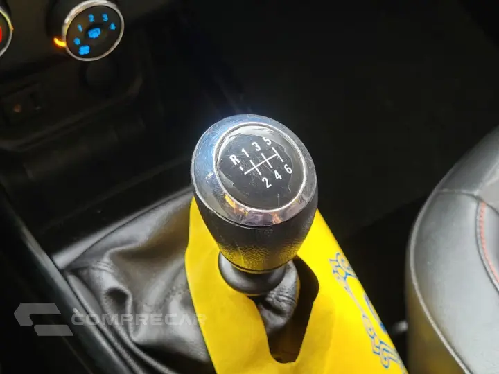 ONIX HATCH LTZ 1.4 8V FlexPower 5p Mec.