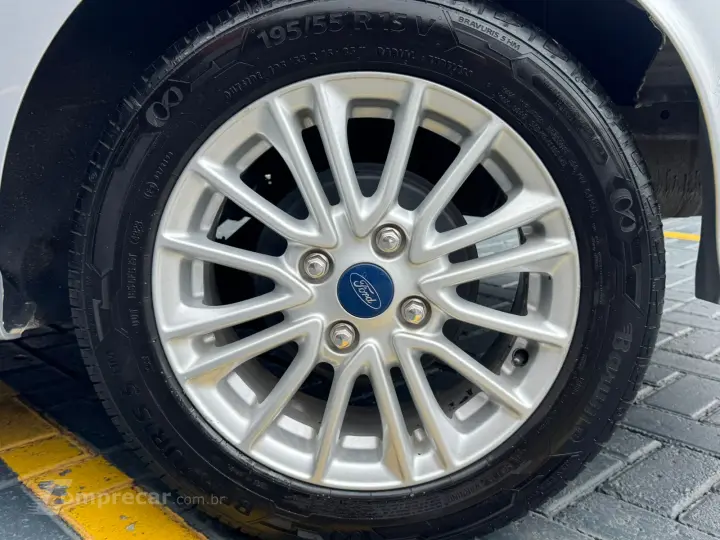 KA 1.5 Ti-vct Titanium Sedan