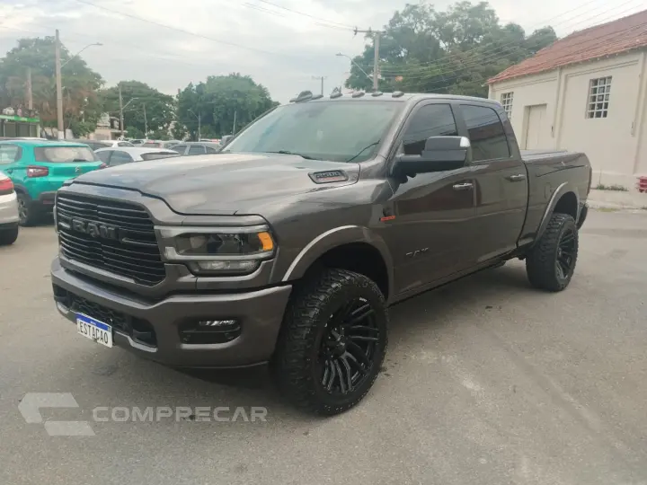 2500 6.7 I6 Turbo Laramie Night Edition CD 4X4