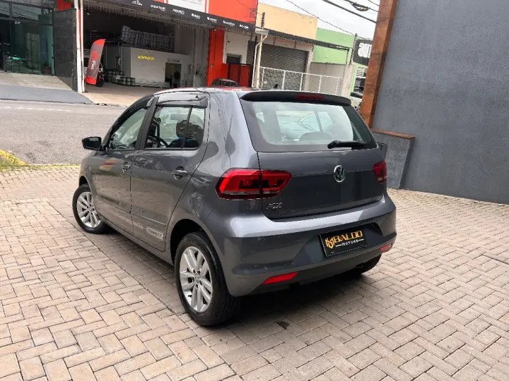 Fox Connect 1.6 Flex 8V 5p