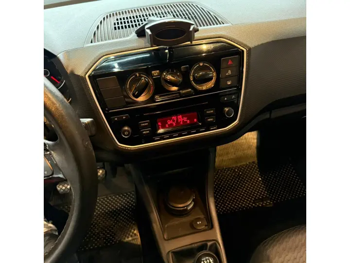 UP 1.0 TSI MOVE UP 12V FLEX 4P MANUAL