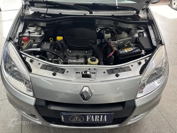 SANDERO Privilège Hi-Flex 1.6 8V 5p