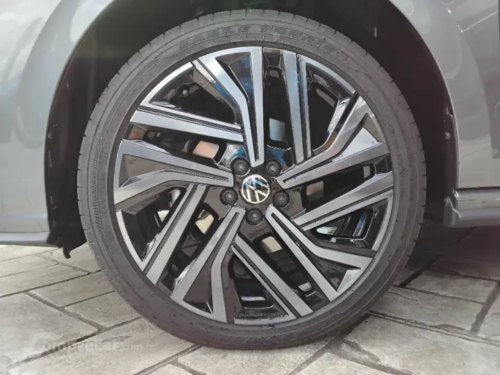 VIRTUS 1.4 250 TSI EXCLUSIVE AUTOMÁTICO