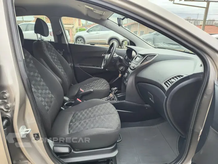 HB20 1.6 Comfort Style 16V