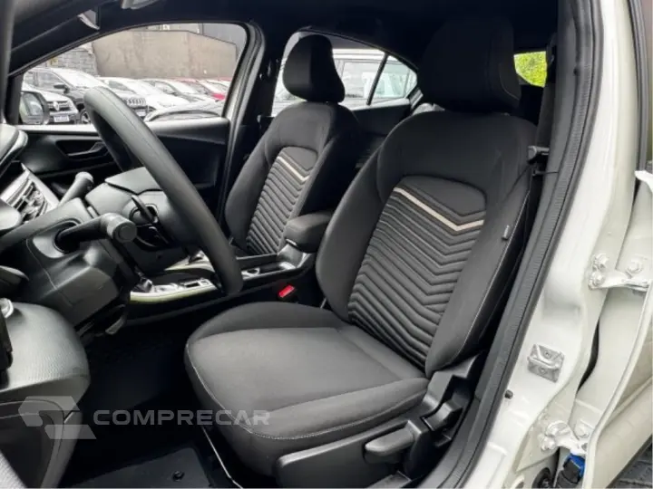 FASTBACK 1.0 TURBO 200 FLEX CVT