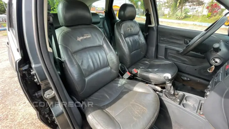 PALIO 1.8 MPI Adventure Locker Weekend 16V