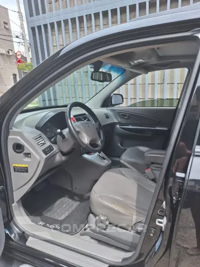 TUCSON 2.7 MPFI GLS 24V 180cv 4WD