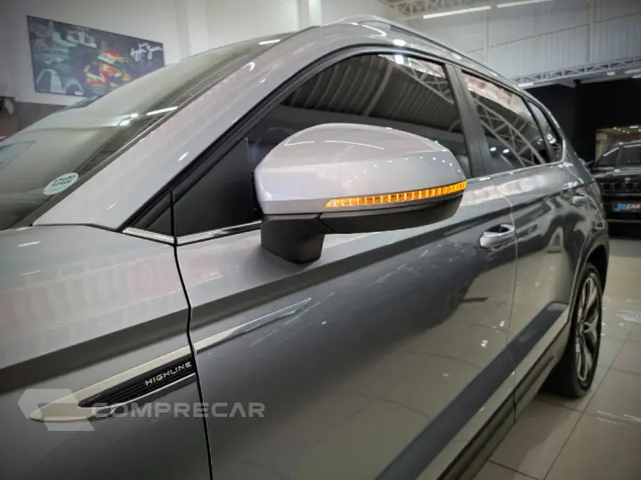 TAOS 1.4  250 TSI TOTAL FLEX HIGHLINE AUTOMÁTICO