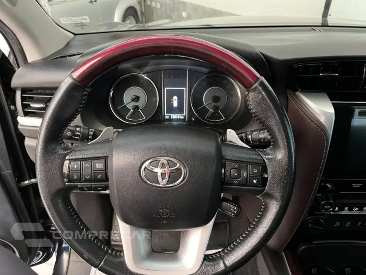 HILUX SW4 2.8 D-4d Turbo SRX 4X4