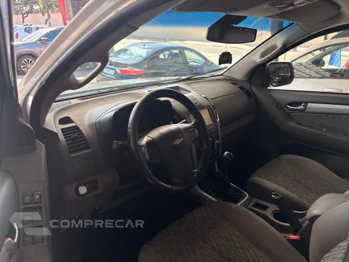 S10 2.4 LT 4X2 CD 8V