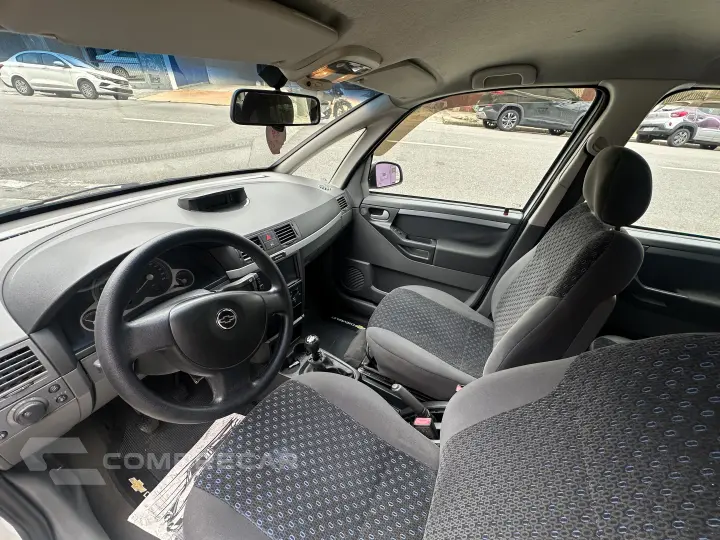 MERIVA 1.8 MPFI Premium 8V