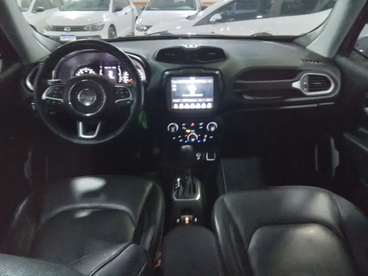 RENEGADE 1.8 16V FLEX LONGITUDE 4P AUTOMÁTICO