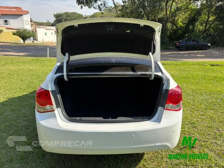 CRUZE 1.8 LT 16V FLEX 4P MANUAL