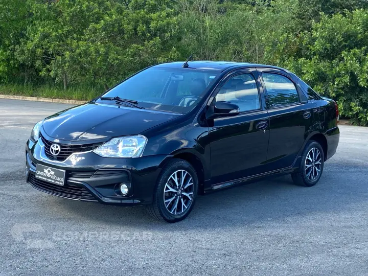 ETIOS 1.5 Platinum Sedan 16V