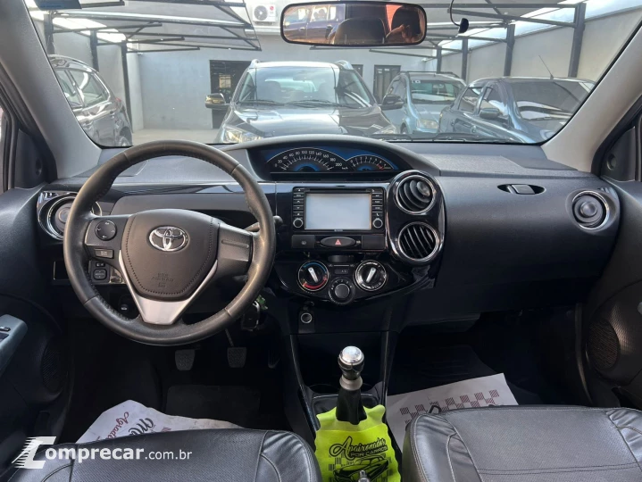 ETIOS 1.5 Platinum Sedan 16V