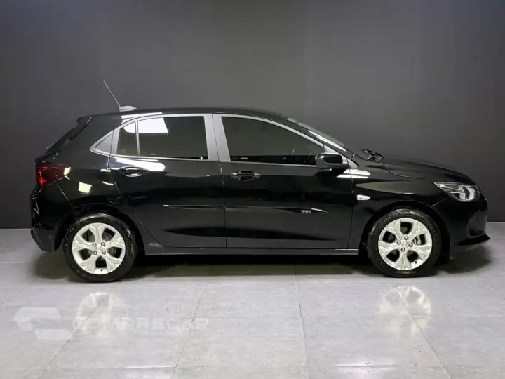 ONIX 1.0 TURBO FLEX LT AUTOMÁTICO